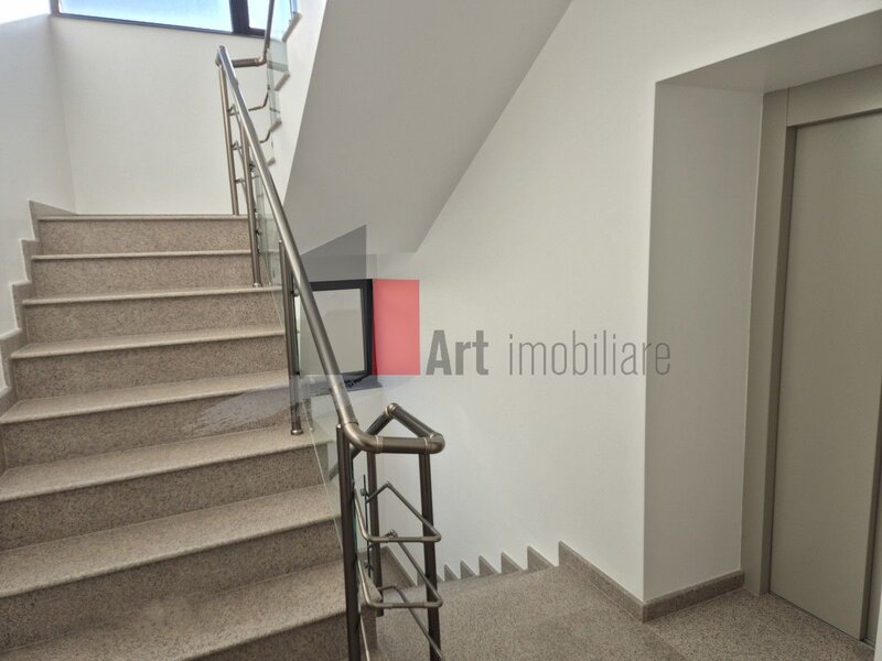 Timisoara Spatiu comercial de inchiriat in zona Plaza/Blvd Timisoara